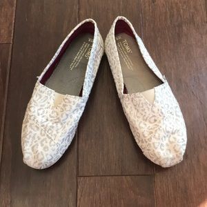 Leopard Metallic Toms